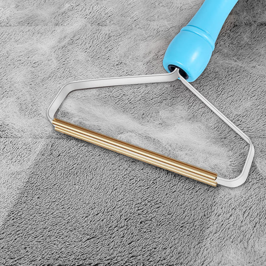 VIWIK Lint Remover, Pet Hair Remover for Couch, Portable Fur Remover Tool for Clothes Rugs, Cat Dog Hair Remover, Durable Carpet Lint Scraper and Carpet Rake (1PCS-Blue)